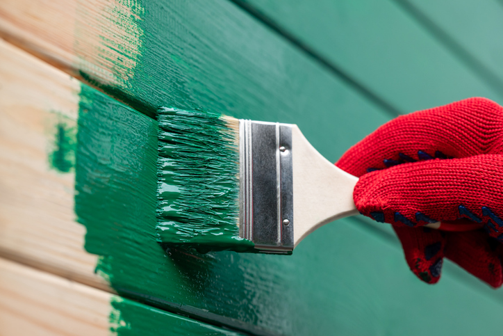 How Seasonal Changes Affect Exterior House Painting Durability